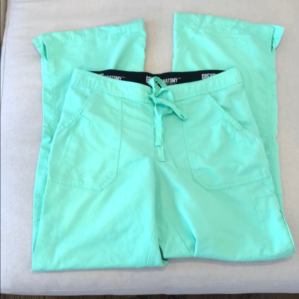 Scrub pants